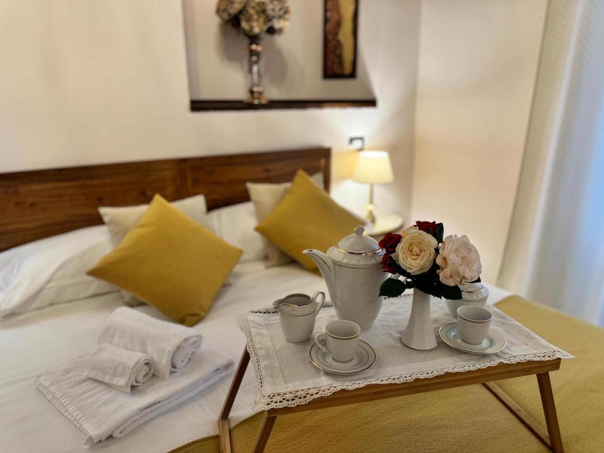 Il Borgo Dei Mestieri Spoleto Luaran gambar